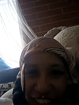 Snapshot of devi_black13_ chatting on 10, 2, 2026 devi black13 online show from 10, 2, 2026