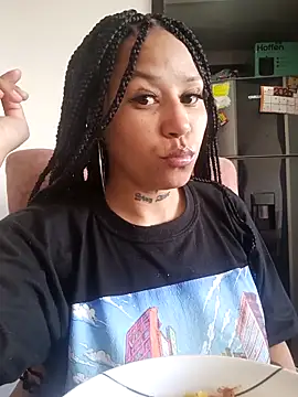 Snapshot of devi_black13_ chatting on 18, 2, 2026 devi black13 online show from 18, 2, 2026