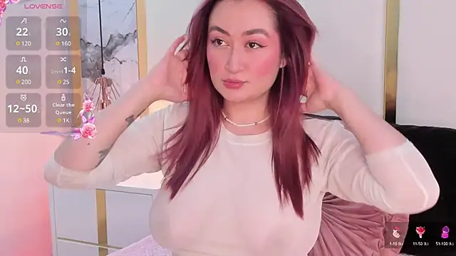 SalommeFlores online show from 11, 3, 2025