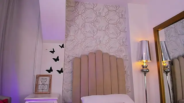 Foxy200   online show from 23, 9, 2025