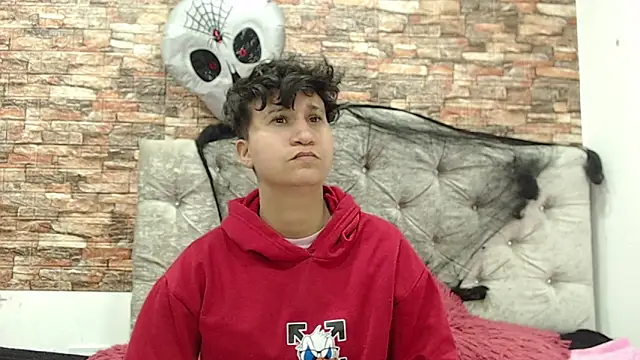 Im Milan Rs online show from 25, 10, 2025