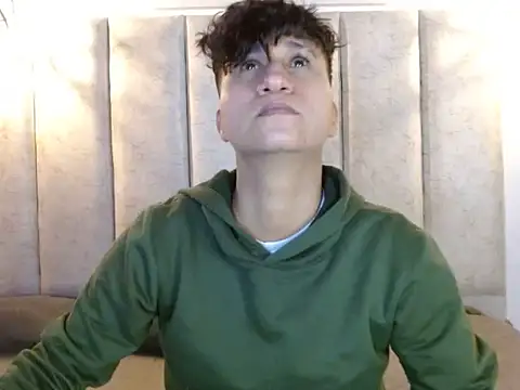 Im Milan Rs online show from 12, 10, 2025