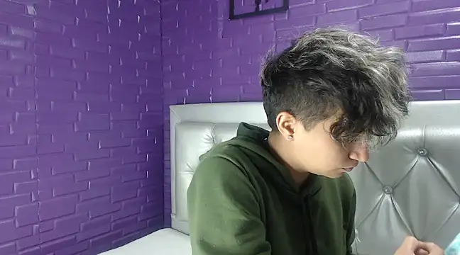 Im Milan Rs online show from 22, 3, 2025