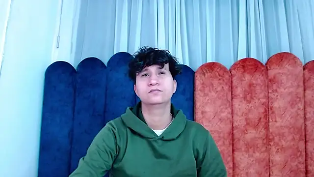 Im Milan Rs online show from 25, 9, 2025