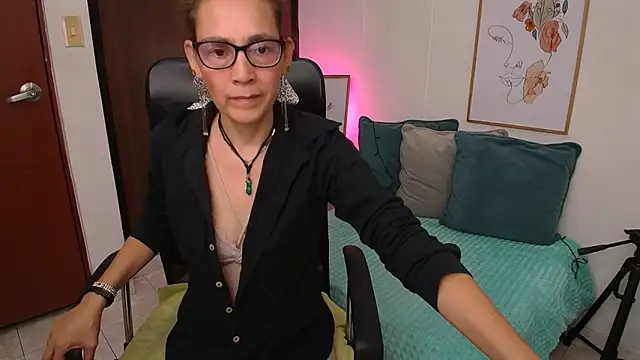 NanitaFun online show from 10, 12, 2024