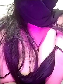 Snapshot of nadya-74 chatting on 12, 9, 2025 nadya-74 online show from 12, 9, 2025