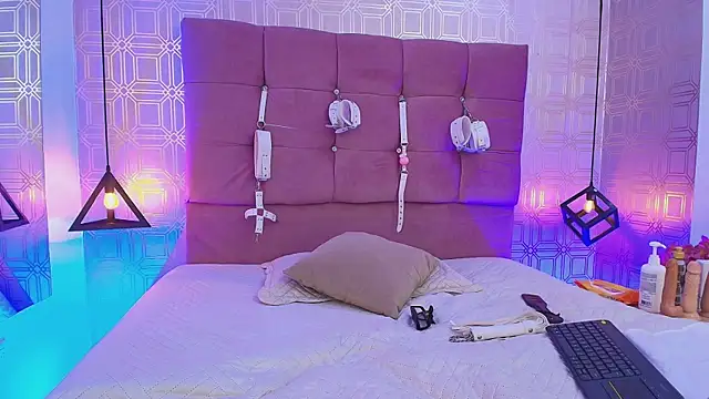 Lilith Vera online show from 14, 11, 2025