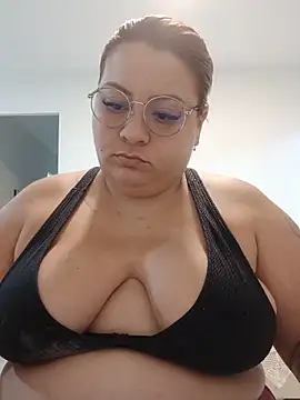 carola hotwife online show from 21, 5, 2026