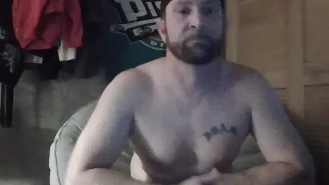 Snapshot of Edward_LongCock chatting on 23, 5, 2026 Edward LongCock online show from 23, 5, 2026