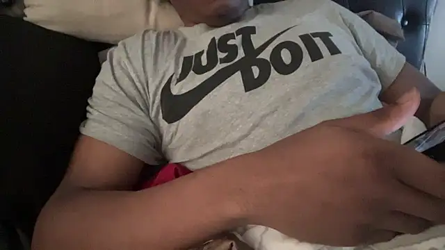 Snapshot of tokenkingtn chatting on 28, 2, 2026 tokenkingtn online show from 28, 2, 2026