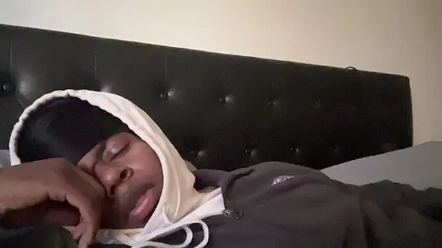 Snapshot of tokenkingtn chatting on 18, 11, 2025 tokenkingtn online show from 18, 11, 2025