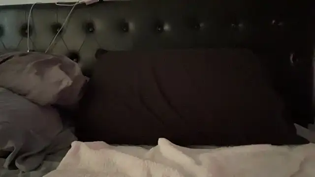 Snapshot of tokenkingtn chatting on 15, 9, 2025 tokenkingtn online show from 15, 9, 2025