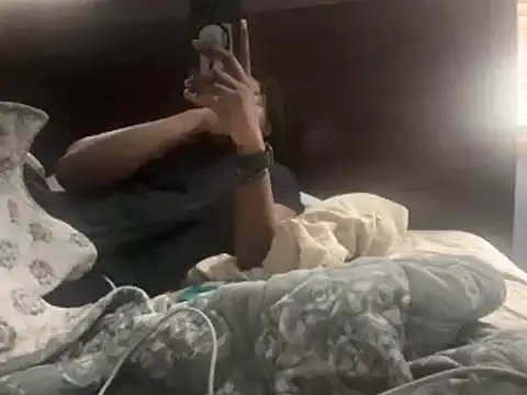 Snapshot of tokenkingtn chatting on 15, 3, 2025 tokenkingtn online show from 15, 3, 2025