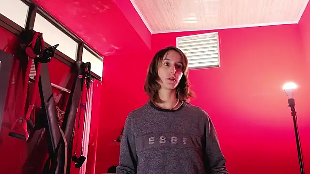 Ambar Roux  online show from 19, 3, 2026