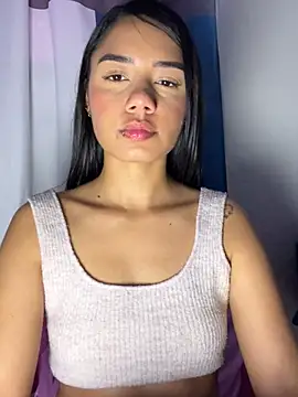  Luana online show from 5, 3, 2025