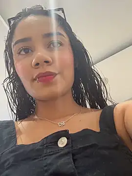  Luana online show from 25, 10, 2025