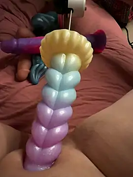 luisa1 online show from 21, 2, 2025