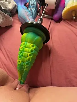 luisa1 online show from 12, 3, 2025