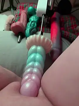 luisa1 online show from 16, 2, 2025