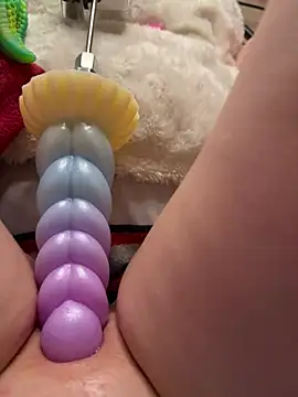 luisa1 online show from 2, 3, 2025