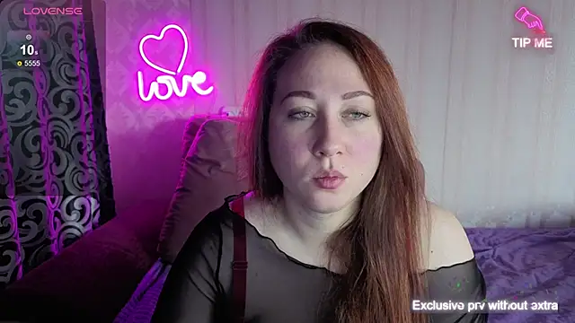 Snapshot of KellyCrystall chatting on 1, 11, 2025 KellyCrystall online show from 1, 11, 2025