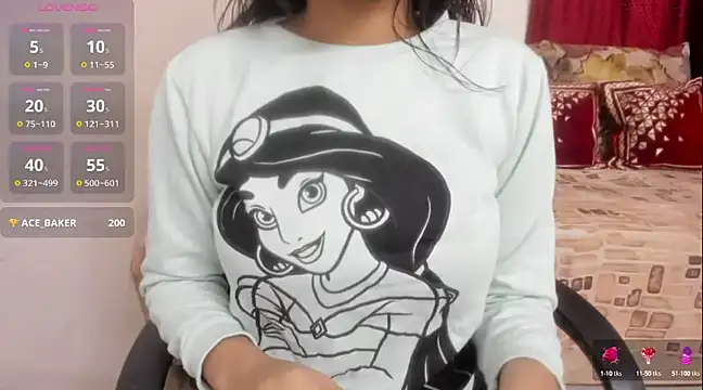 Reika 01 online show from 6, 12, 2024