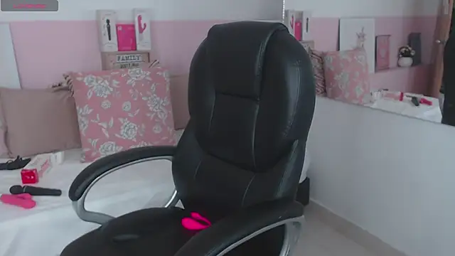 violeta leon online show from 9, 9, 2025