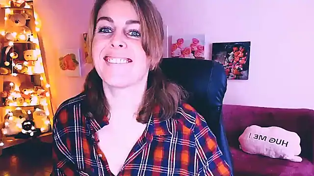 Hot Milady online show from 24, 1, 2025