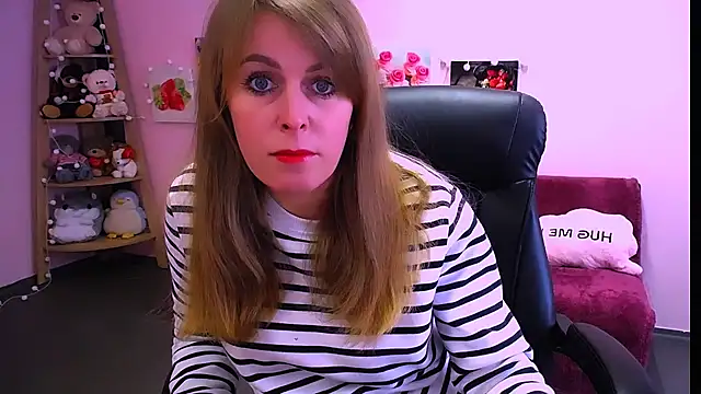 Hot Milady online show from 6, 2, 2026