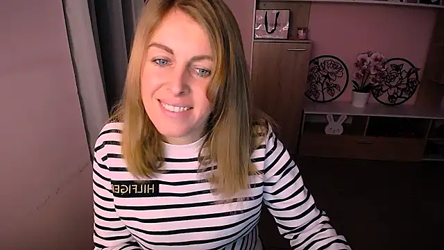 Hot Milady online show from 20, 1, 2025