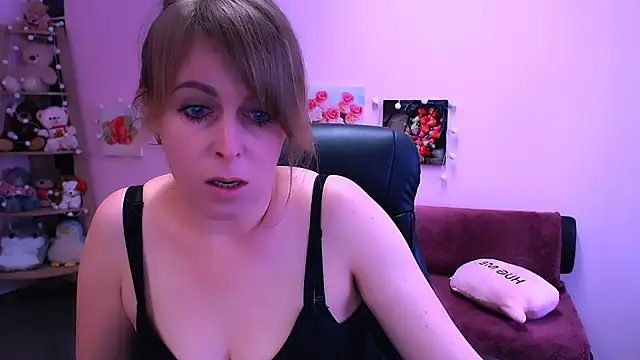 Hot Milady online show from 11, 3, 2026