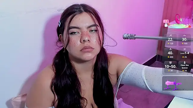 klhoe boobs online show from 21, 5, 2026