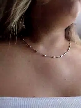 Snapshot of Katalina_S3xy chatting on 28, 9, 2025 Katalina S3xy online show from 28, 9, 2025