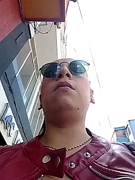 Snapshot of Katalina_S3xy chatting on 8, 11, 2025 Katalina S3xy online show from 8, 11, 2025