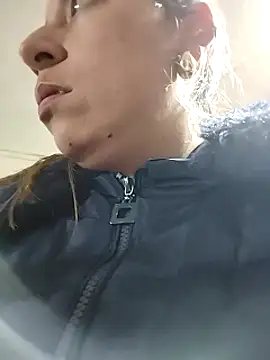 Snapshot of Katalina_S3xy chatting on 20, 3, 2025 Katalina S3xy online show from 20, 3, 2025