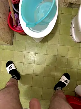 Snapshot of Miky_21 chatting on 27, 9, 2025 Miky 21 online show from 27, 9, 2025