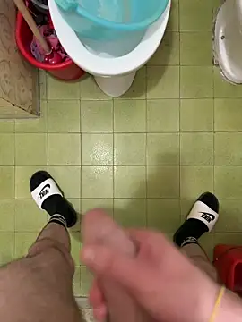 Snapshot of Miky_21 chatting on 22, 9, 2025 Miky 21 online show from 22, 9, 2025