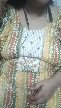 Snapshot of zeepe19 chatting on 9, 7, 2026 zeepe19 online show from 9, 7, 2026