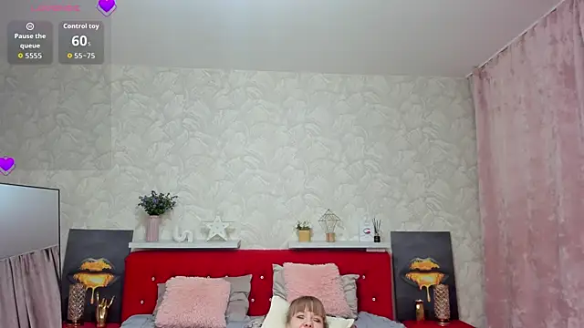 KattyPeachX online show from 6, 4, 2026