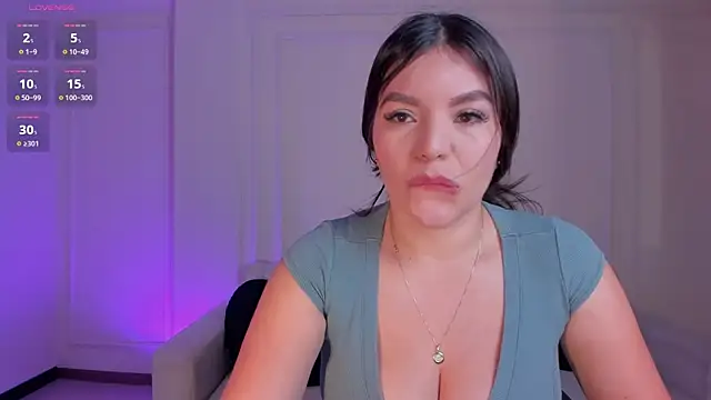 Snapshot of ValeriaRoldanX chatting on 11, 7, 2026 ValeriaRoldanX online show from 11, 7, 2026