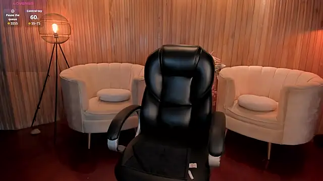 ValeriaRoldanX online show from 2, 10, 2025