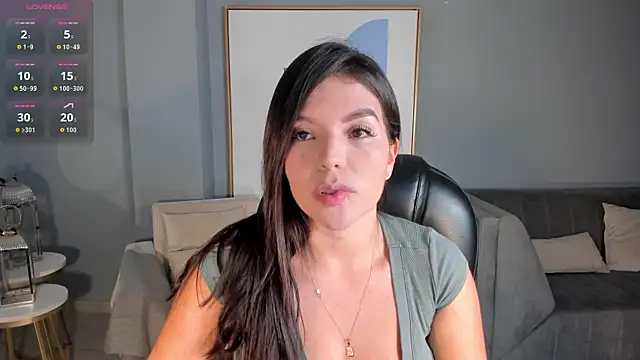 Snapshot of ValeriaRoldanX chatting on 1, 3, 2026 ValeriaRoldanX online show from 1, 3, 2026