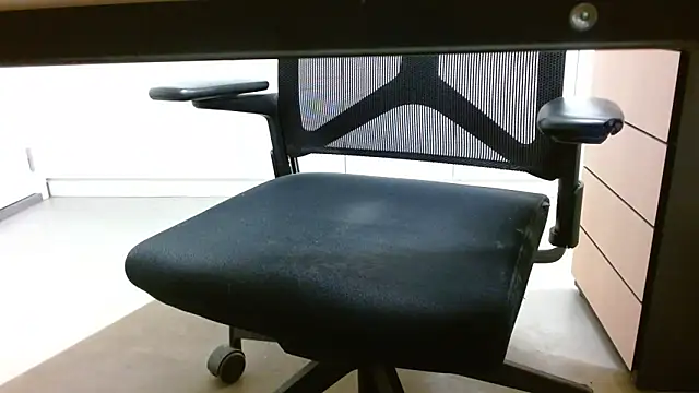 lovewalknaked online show from 24, 11, 2025