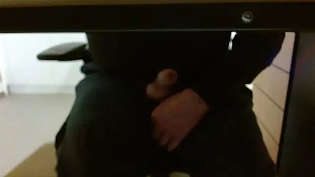 lovewalknaked online show from 17, 11, 2025