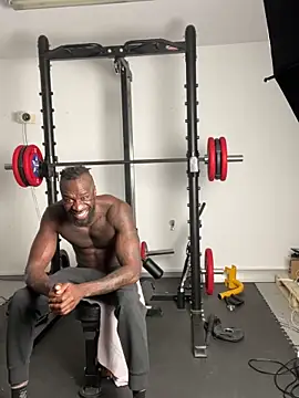 MacTroy online show from 20, 9, 2025