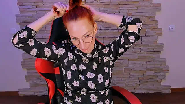 Snapshot of rocco_red chatting on 13, 12, 2024 rocco red online show from 13, 12, 2024