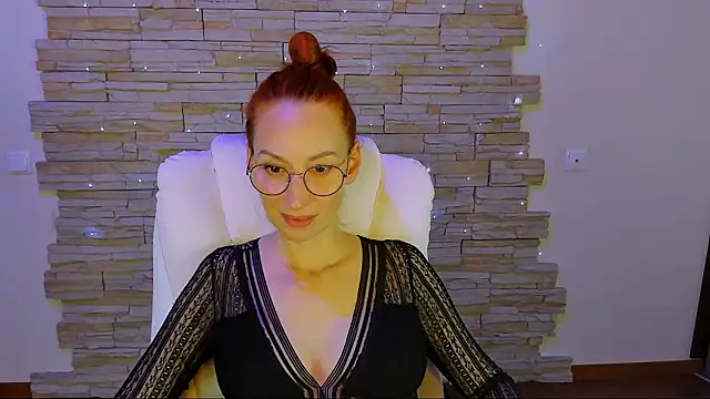 Snapshot of rocco_red chatting on 4, 12, 2024 rocco red online show from 4, 12, 2024