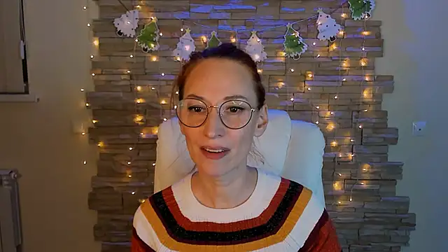 Snapshot of rocco_red chatting on 5, 1, 2025 rocco red online show from 5, 1, 2025