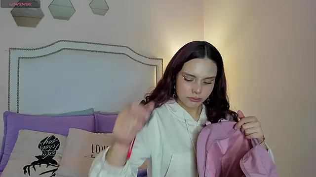 KIMAPRIL online show from 7, 10, 2025