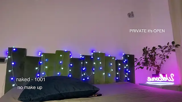 daddyspixxie420 online show from 17, 10, 2025